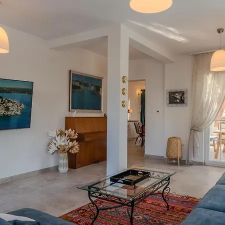 Family-Friendly Apartments With Swimming Pool Arbanija, Ciovo - 11789 Apartment