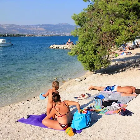 Family Friendly Apartments With A Swimming Pool Arbanija, Ciovo - 11789 * Trogir