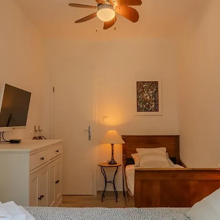 Family-friendly With Swimming Pool Arbanija, Ciovo - 11789 아파트 *